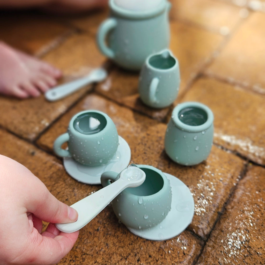 Silicone Tea Set image 6