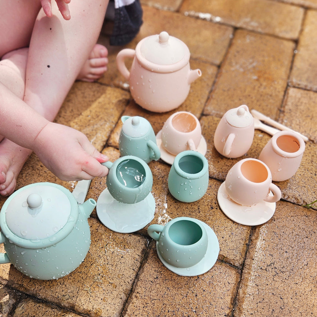 Silicone Tea Set image 5