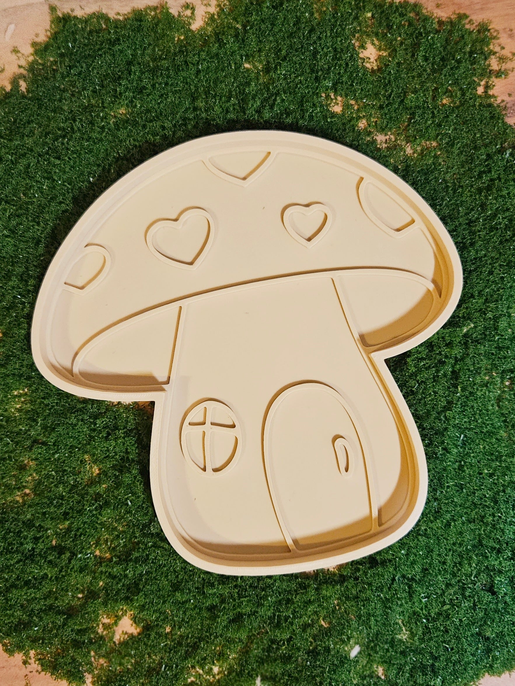 Toadstool House Play Tray image 1