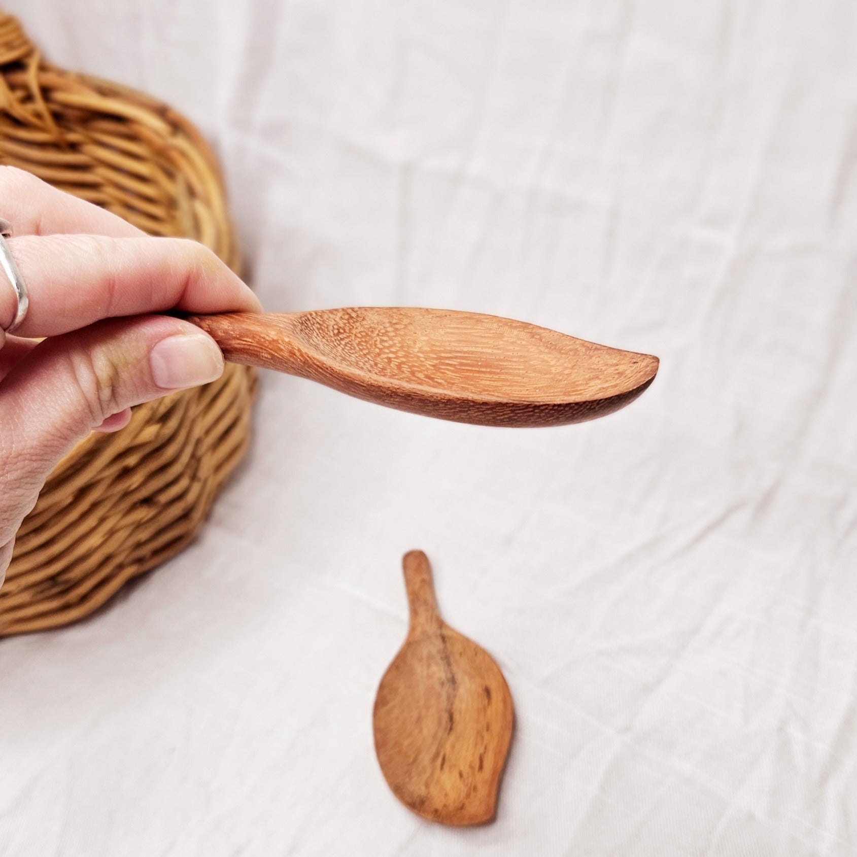 Handcrafted Leaf Scoop | Wild Mountain Child image 1