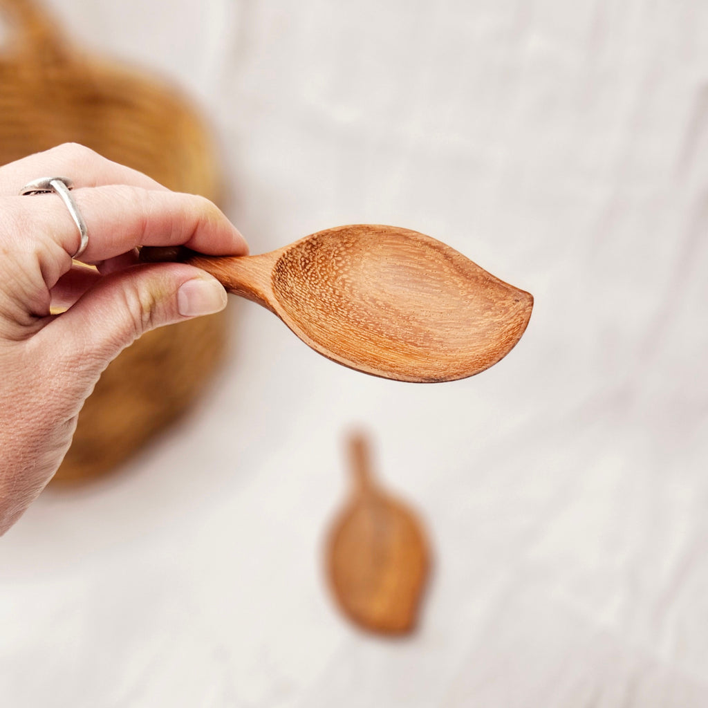 Handcrafted Leaf Scoop | Wild Mountain Child image 2