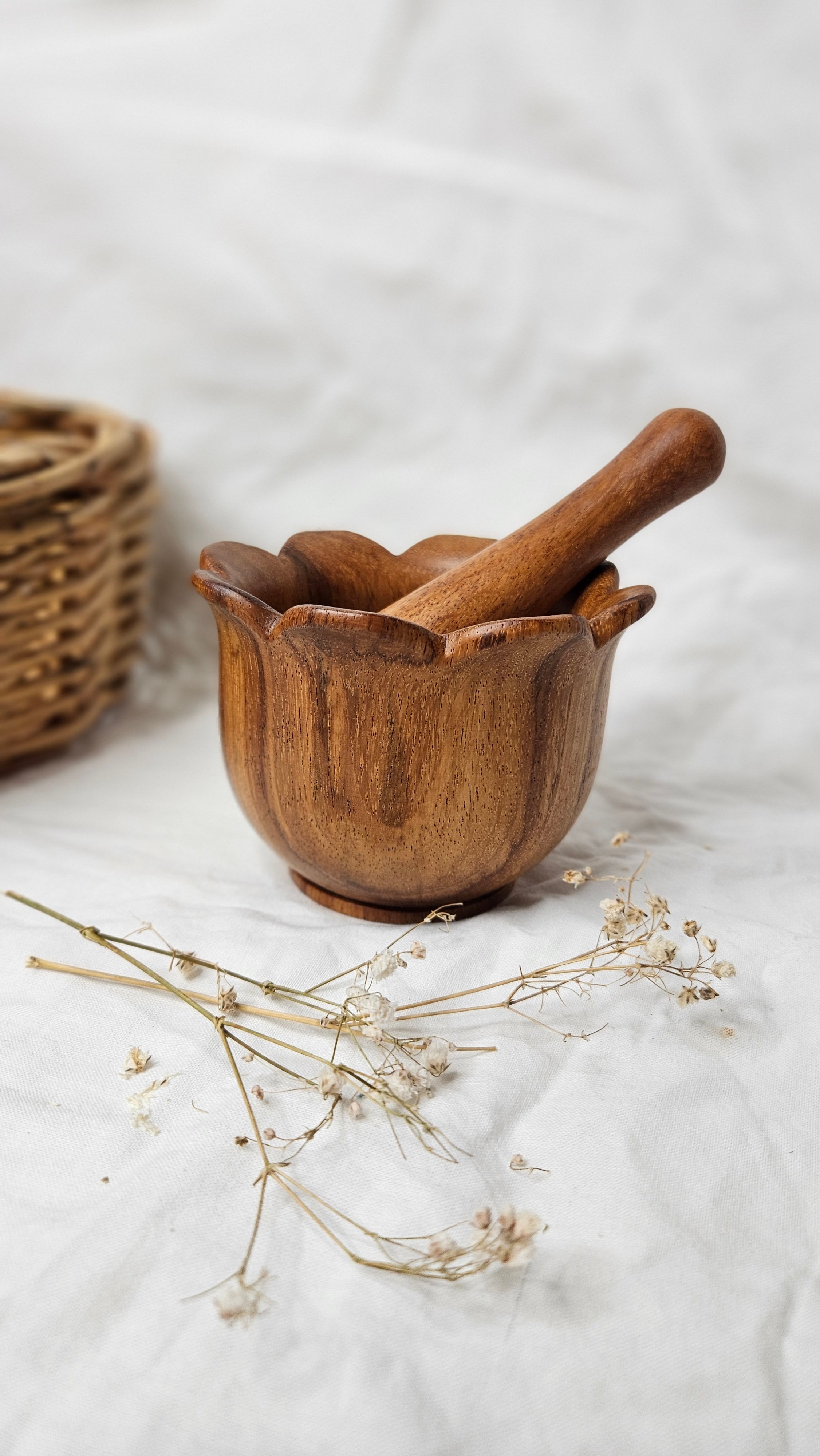 Petal & Pestle | Evergreen Child image 0