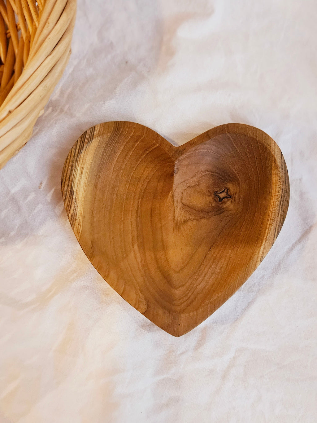 Heart Bowl | Papoose Toys image 3