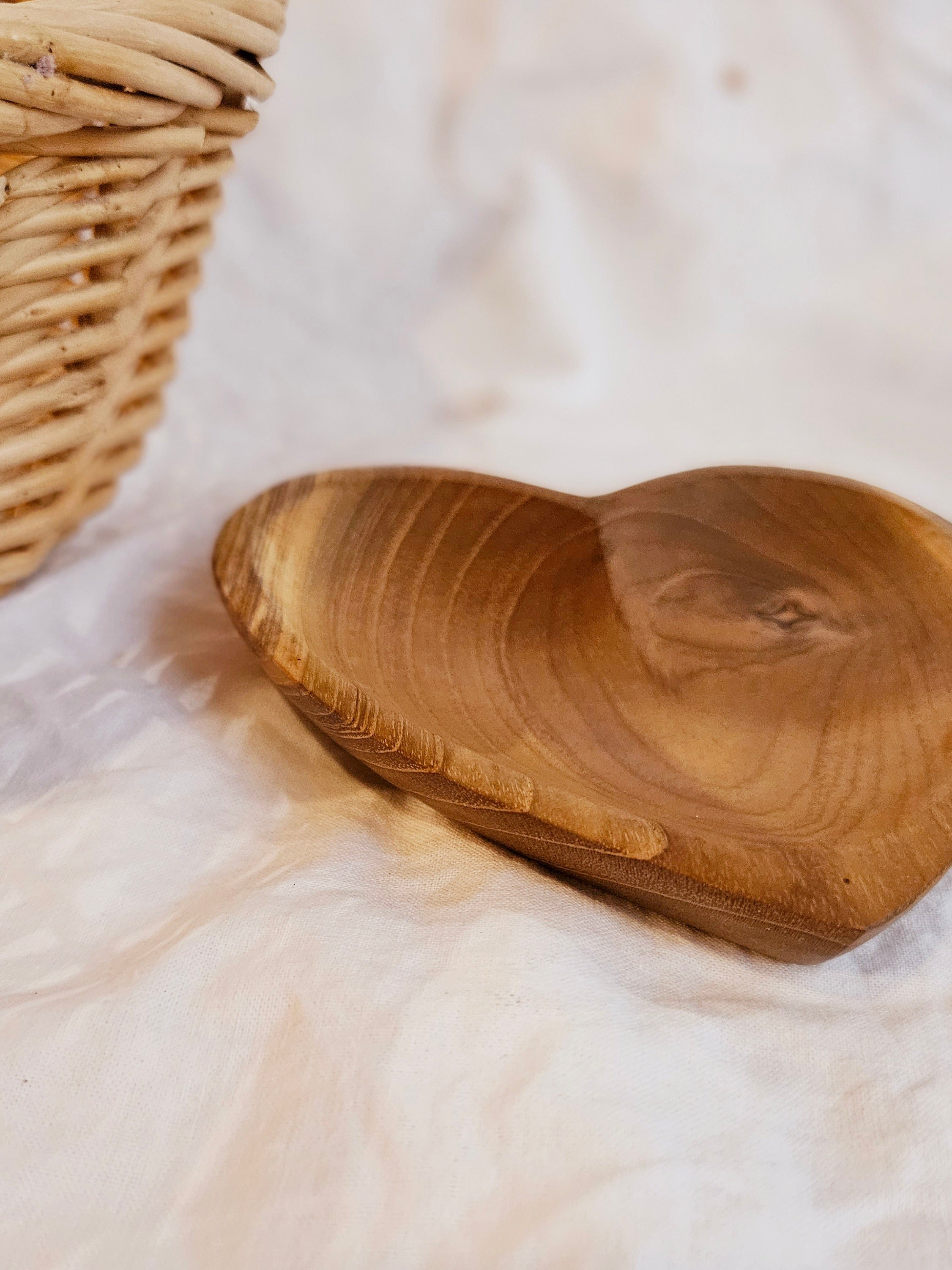 Heart Bowl | Papoose Toys image 4