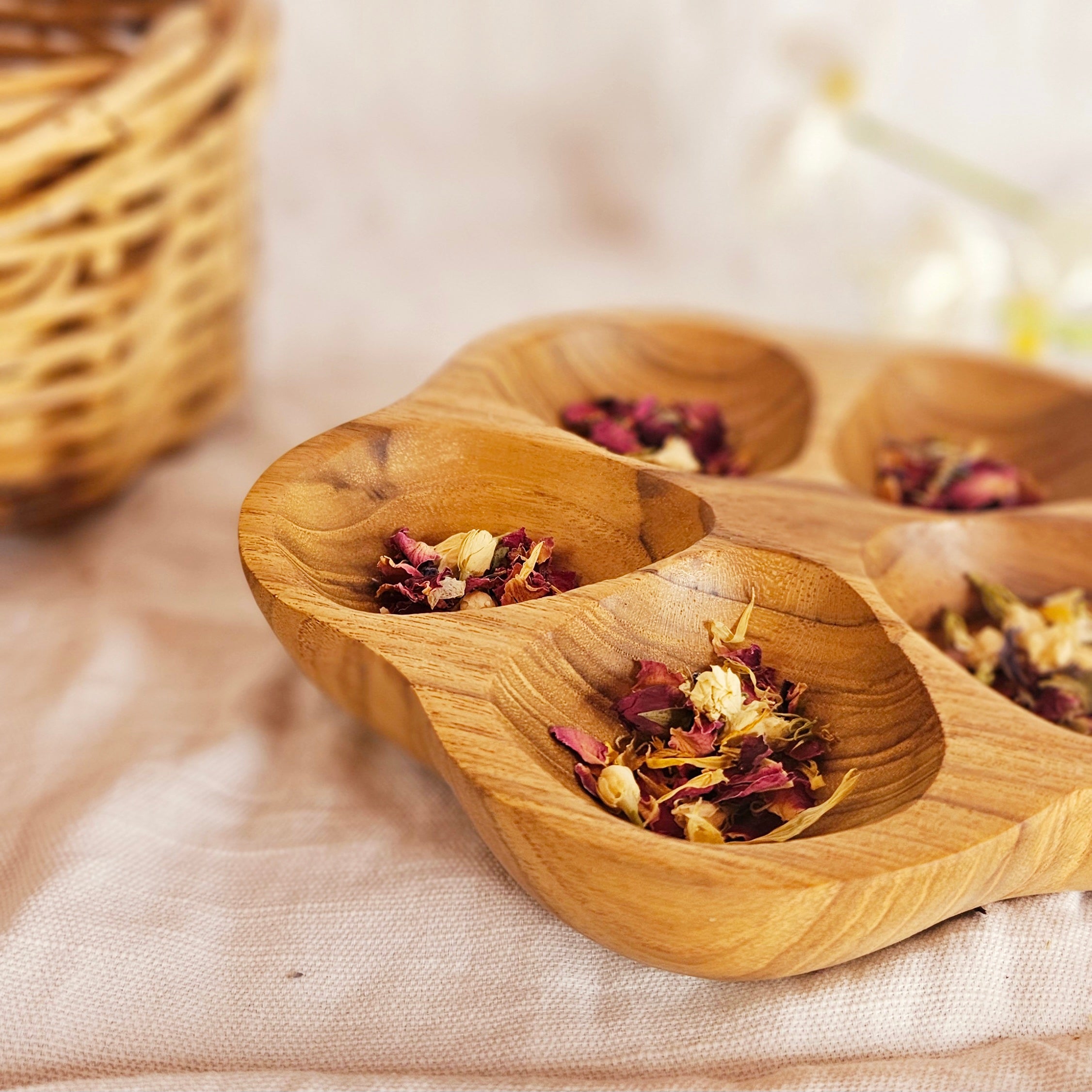 Petal Bowl | Papoose Toys image 0