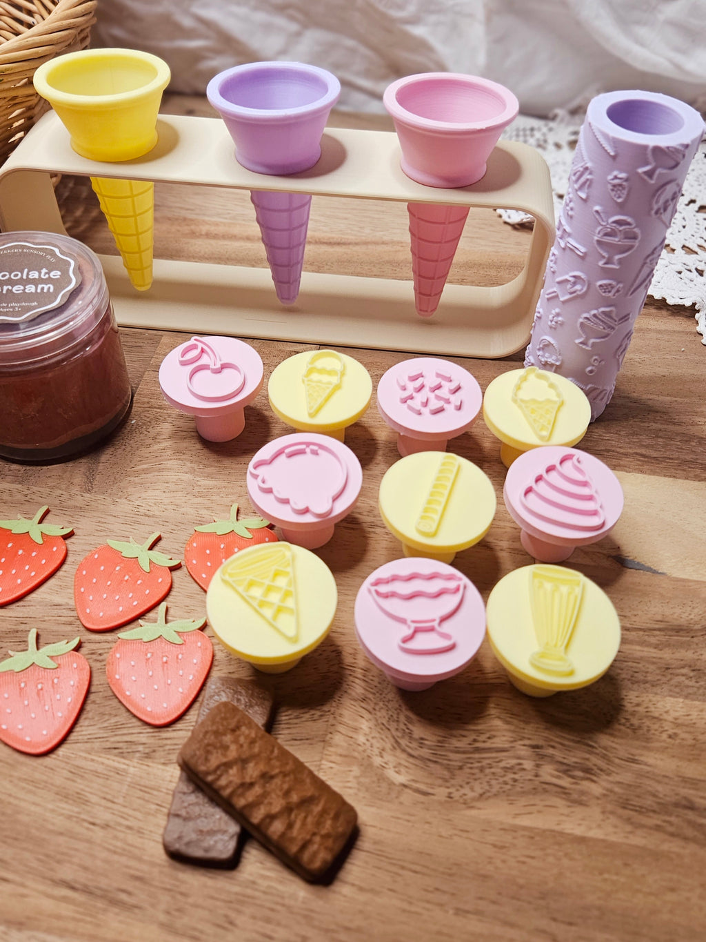 Deluxe Ice Cream Shoppe Playdough Kit
