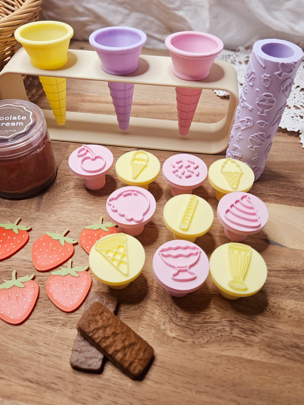 Deluxe Ice Cream Shoppe Playdough Kit