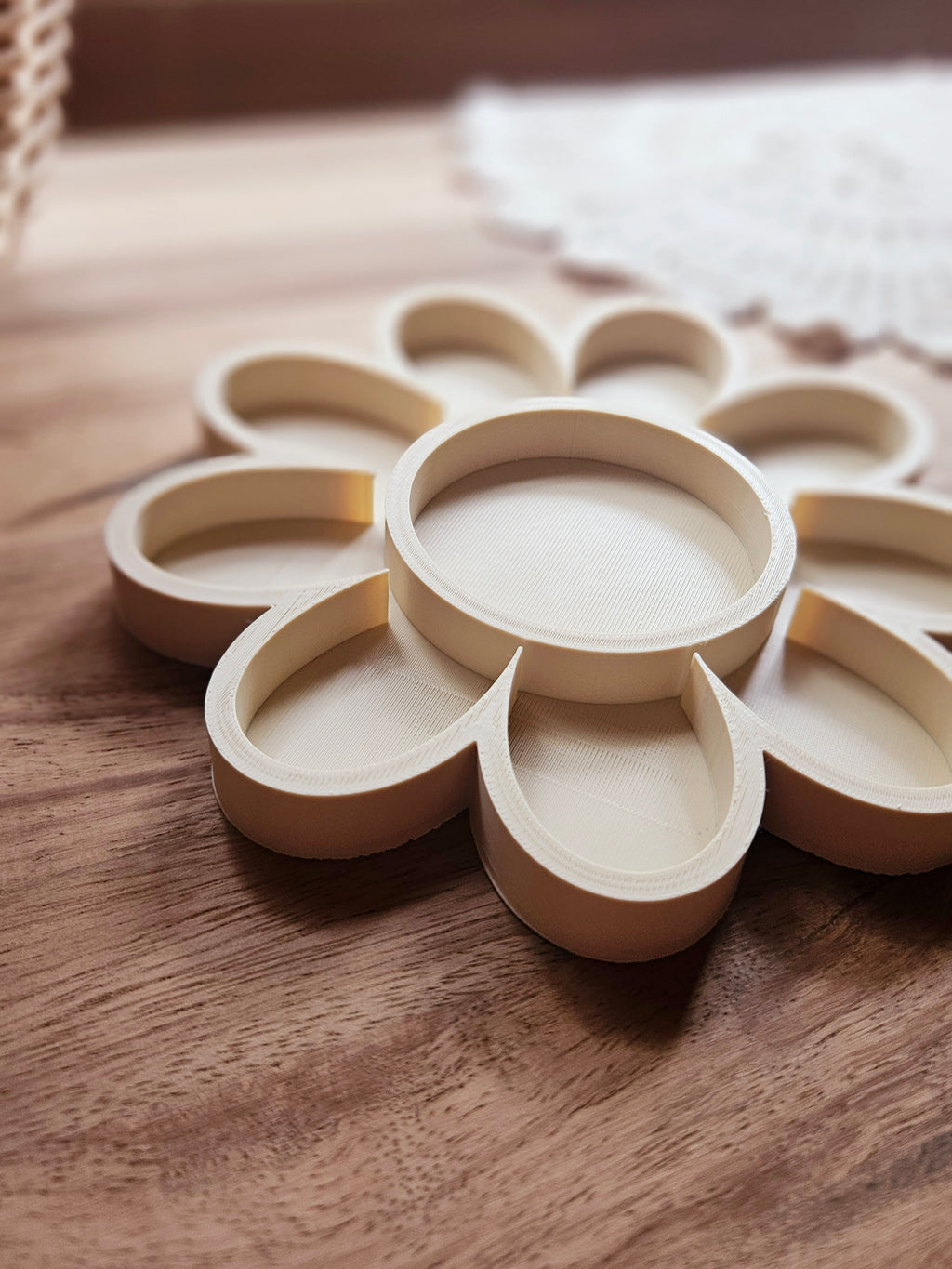 Daisy Play Tray