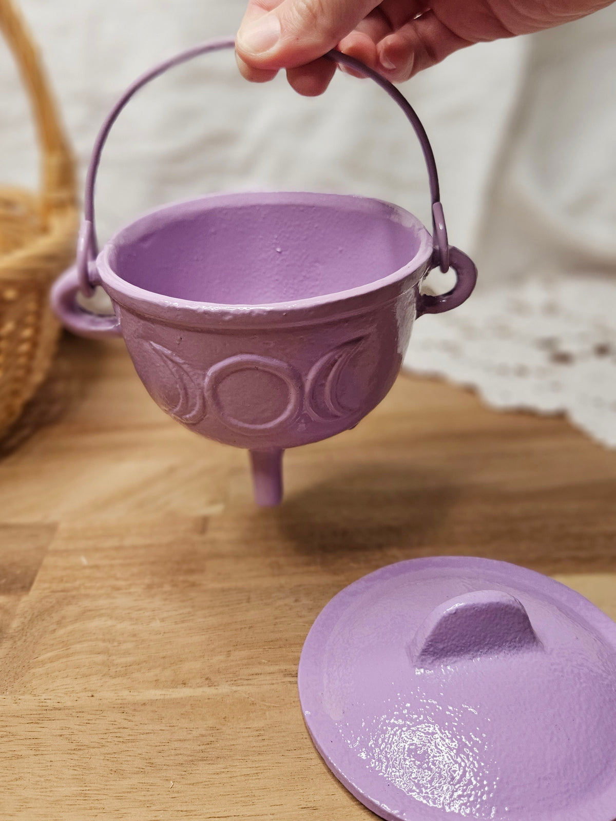 Cast Iron Cauldrons (large)