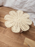 Daisy Cake Stand | JuniMoon