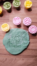 In the Garden Playdough Stampers – Set of 9